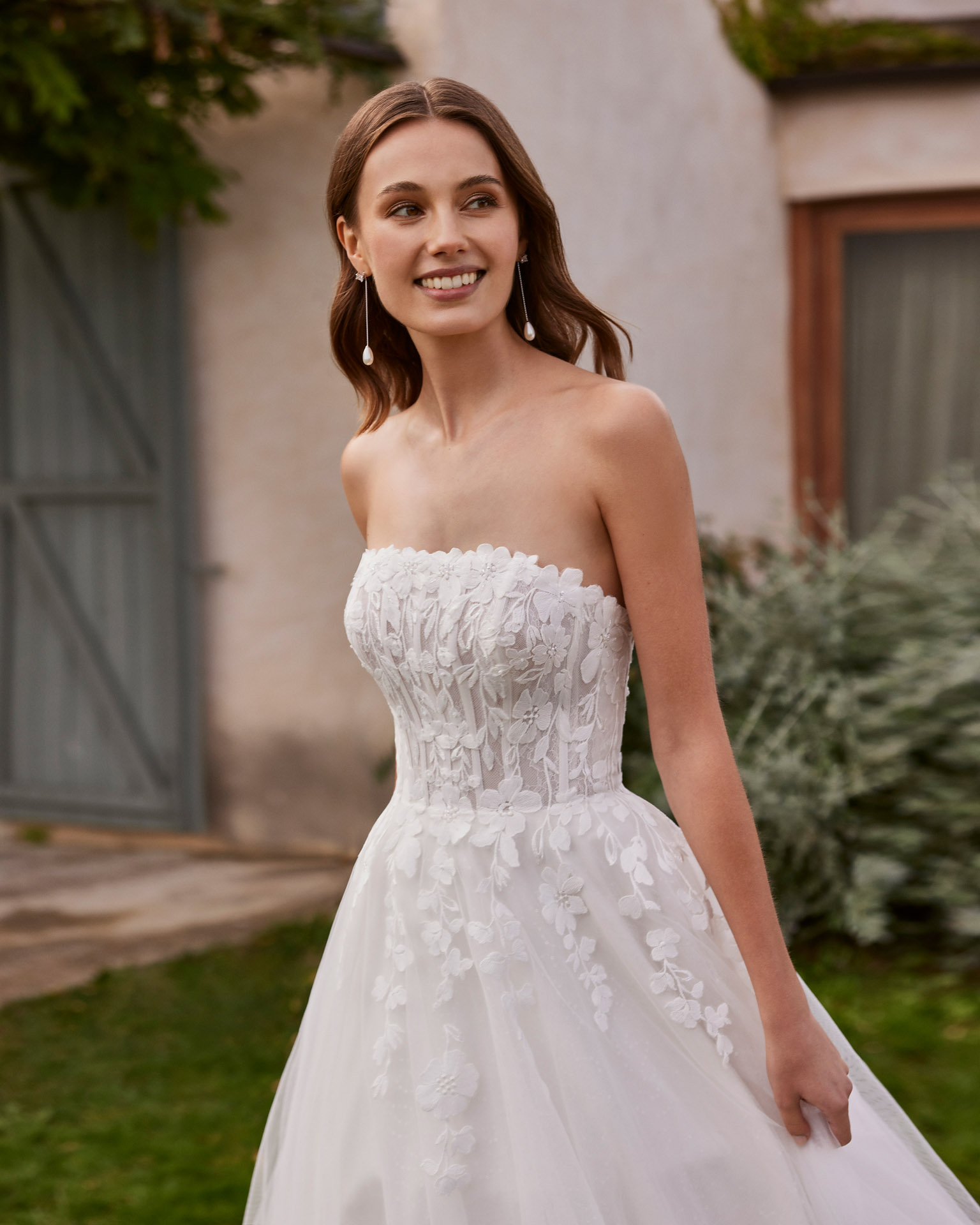 1B37 NISARA ALMA NOVIA 1